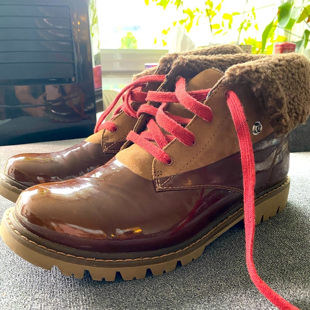 Winter boot CAT